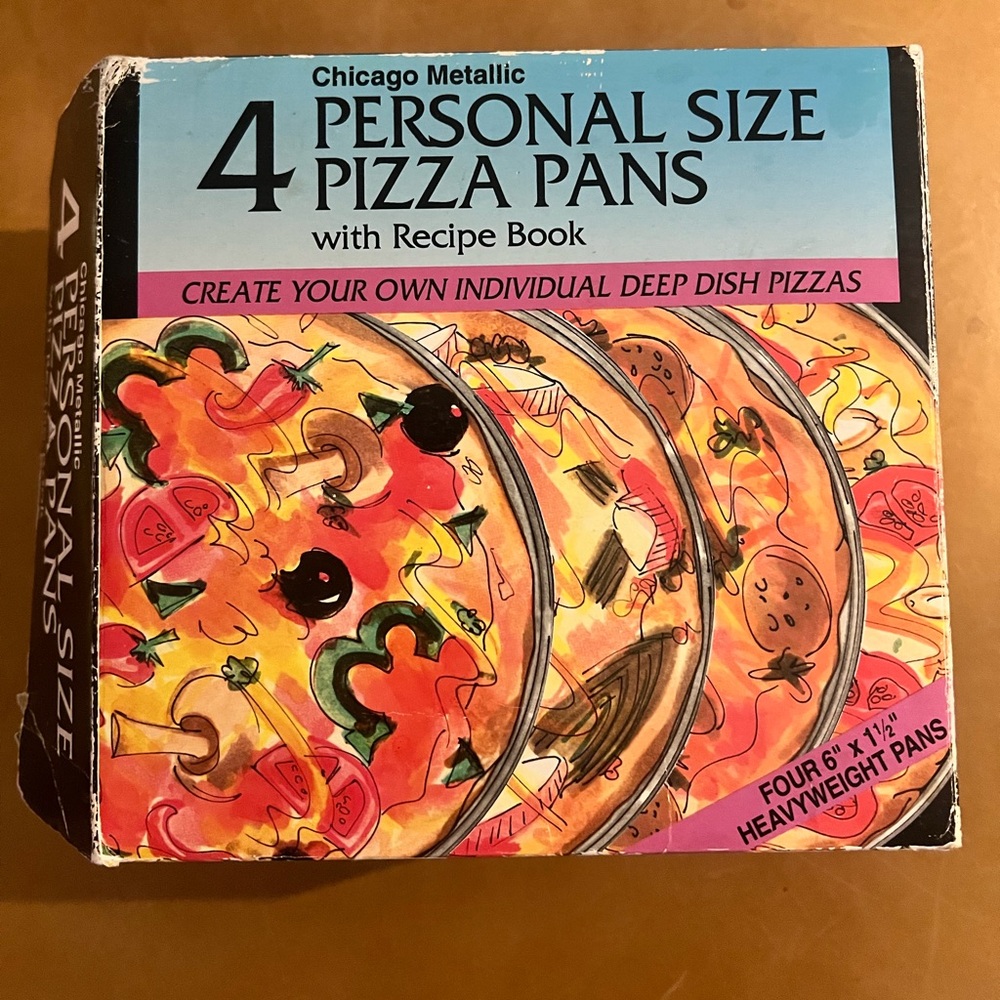 Set of THREE deep dish pizza dishes